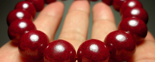 怎样清洗朱砂手串(朱砂手串如何清洗越戴越亮)