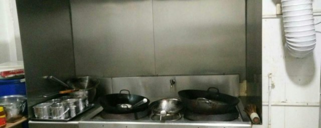 厨房打荷意思是什么(厨师中的打荷是什么意思)