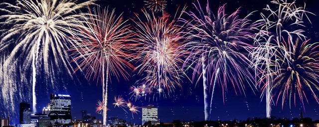 烟花的花是啥意思(什么叫烟花)