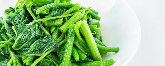 酒精喷蔬菜还可以吃吗(医用酒精可以喷蔬菜吗)