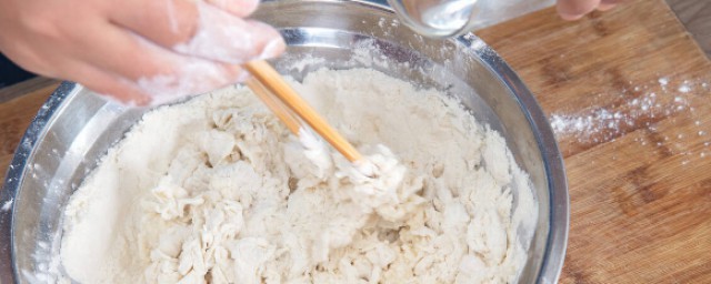 冬天酵母发面要多久(冬天酵母和面多长时间能发)