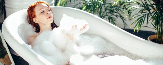泡药浴的好处及禁忌分别是什么(泡药浴有哪些好处)