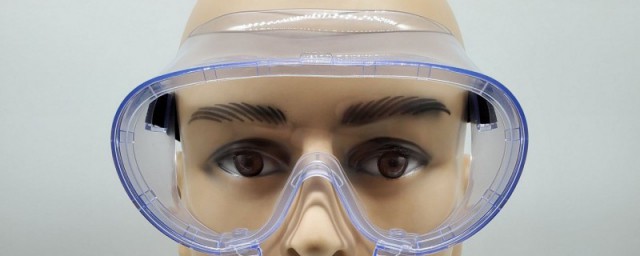 医用眼罩的正确戴法是怎样(眼罩佩戴使用方法)