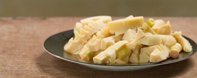 竹笋需要泡多长时间好(竹笋要水泡多久)