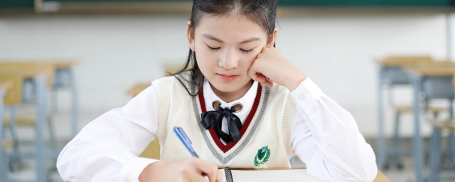 扎心温暖治愈的经典句子(温暖治愈的长句子)