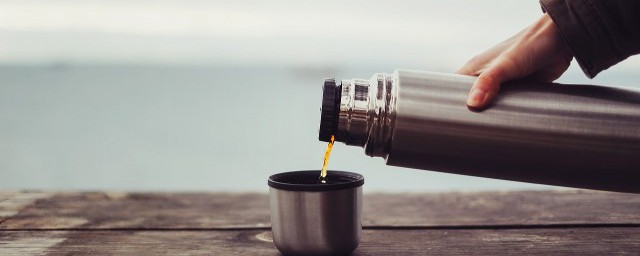 保温杯如何清洗(保温杯如何清洗茶垢)