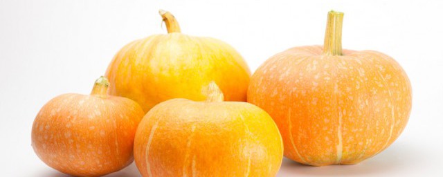 南瓜和胡萝卜能否一起吃(南瓜跟胡萝卜可以一起吃吗)