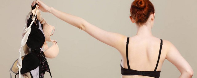 文胸边外翻怎么解决(文胸罩杯的边外翻怎么处理)