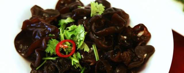 麻腐凉拌要水里煮一下吗(麻腐可以直接凉拌吗)