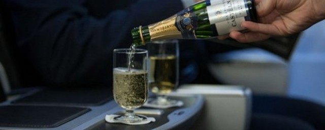 白酒可不可以带上飞机(白酒能带上飞机吗?)