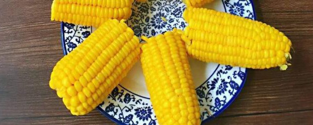 玉米干瘪了还能不能吃(玉米放的有点干了还能吃么)