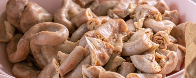 猪肠和猪肚在一起怎样煮好吃(猪肚和猪大肠一起煮行吗)