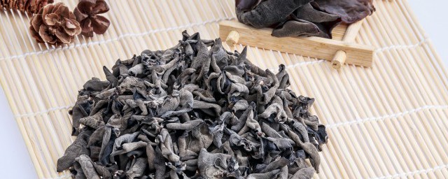 木耳生虫能不能吃(生虫的木耳可以吃吗)