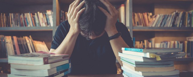 闷可以组哪些词(闷可以组词什么?)