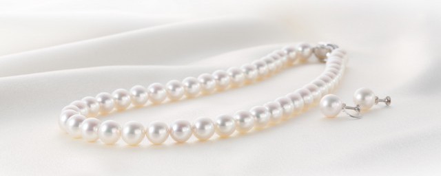 蚌病成珠的意思解释(蚌病成珠的同义词)