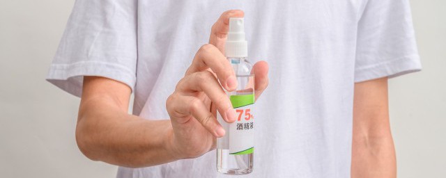 酒精能不能杀死蟑螂虫卵(酒精能杀死蟑螂虫卵吗)