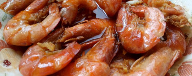 怎样做正宗油焖大虾(怎样做好油焖大虾)