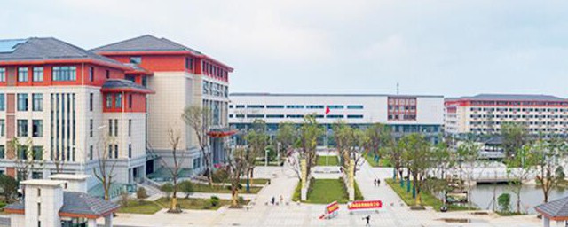 扬州大学广陵学院介绍(扬州大学广陵学院百度百科)