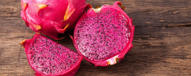 芒果可以和火龙果一起吃不(芒果可以和火龙果一起吃吗?)