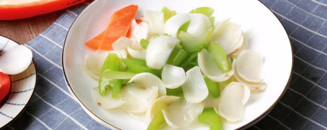 炒百合味道会苦吗(百合炒着吃怎么会苦呢?)