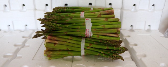 芦笋头能不能吃(芦笋花头能吃吗)