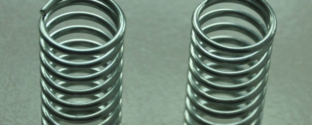 弹簧失去弹性的原因(弹簧为什么有弹性的根本原因)