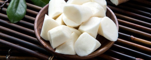 山药里面发紫还能吃吗(山药里面有点发紫还能吃吗)