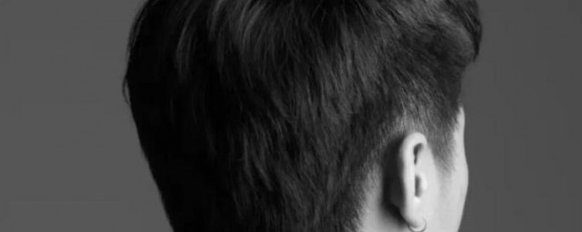 狼尾发型要留多久(狼尾发型大概要留多久)