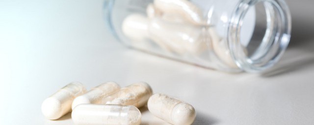 药店上班需要那些证件(药店上班人员需要什么证件)