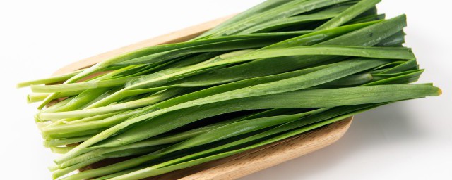 豆浆和韭菜是否可以一起吃(韭菜和豆浆可以一起吃吗?)