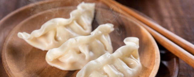 生肉饺子要煮多久呢(生肉饺子馅要煮多久)