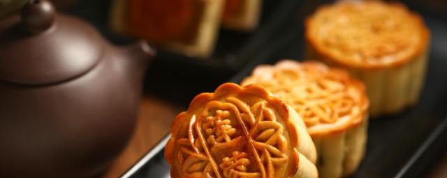 月饼模具应该买多大(月饼模具买多少克的合适)