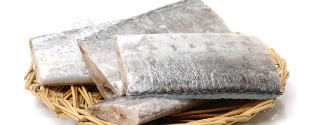 带鱼如何清洗内脏最干净(怎样清洗带鱼内脏)