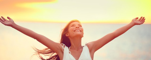 张开的理解(张开与展开的区别)