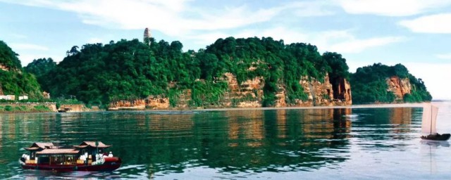 乐山乐山旅游攻略详解(乐山的攻略)