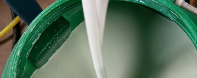 脱模剂使用方法是什么(脱模剂干什么用)