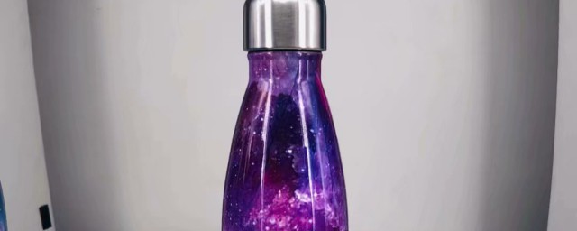 保温杯不能放碳酸饮料的原因(保温杯里不能装碳酸饮料吗)