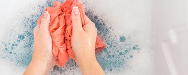 如何清洗咖喱(如何清洗咖喱锅)