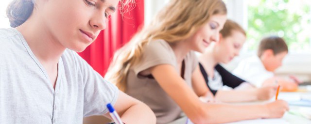 知难而退是什么意思(知难而退是什么意思适可而止是什么意思)