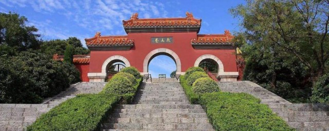 关于徐州的旅游攻略(徐州攻略旅游攻略ppt)