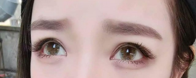 美瞳戴不进去解决方法(美瞳怎么戴不进去怎么办)