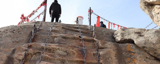 关于华山的攻略(步行华山攻略)