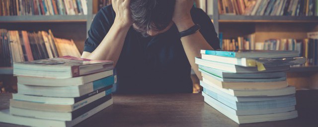 雄关漫道真如铁什么意思(雄关漫道真如铁是指)