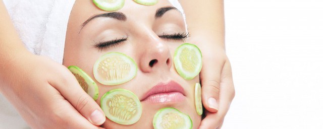 黄瓜能不能美白(用黄瓜可以有美白效果吗)