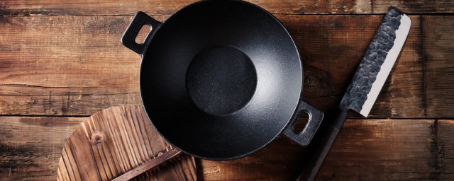长期用铁锅会有什么危害(铁锅用太久了对人体有啥影响)