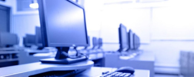 电子信息类是学什么的(电子信息类是学什么的就业前景如何)