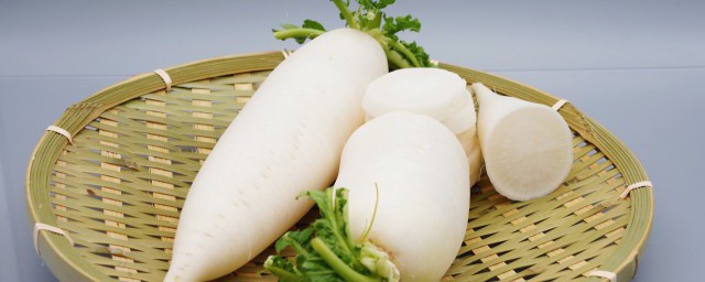 青萝卜热量高不高(青萝卜热量高吗会发胖吗)