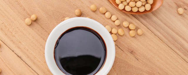 过期的酱油还能不能吃(酱油过期了能不能吃?)