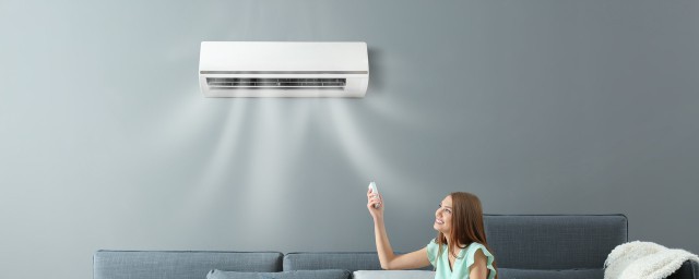 空调遥控器按了空调没反应怎么回事(空调遥控器按完,空调没有反应)