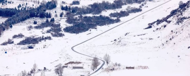 千山暮雪的意思(暮雪千山是什么意思)
